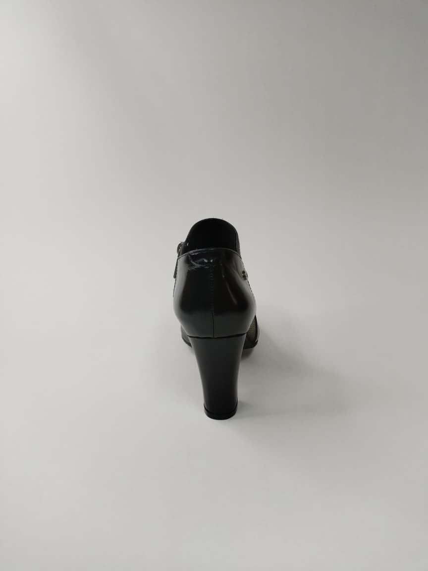 Botín Richato Burdeo o Negro Caprice